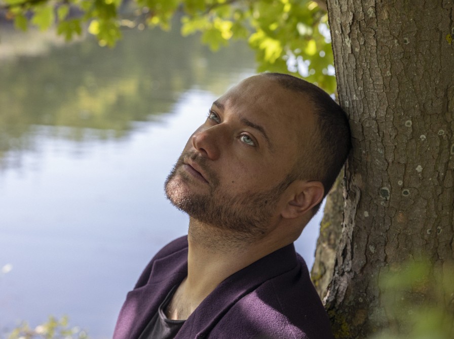 Bjørn Rasmussen. Fotograf: Frida Gregersen, 2021, pressefoto Gyldendal